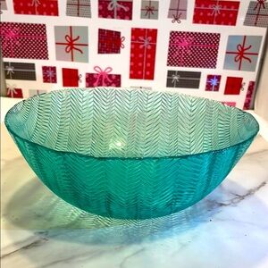 Vintage Arcocroc France Turquoise Glass Serving Glass Bowl w Herringbone pattern